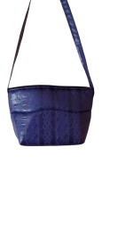 👜 Perfect For: The Office: Adding a splash of personality to professional wear. The Weekend: The perfect companion for farmers' markets or brunch. The Gift: The ideal "wow" present for the woman who loves culture and style. Don’t just carry a bag—carry a conversation.