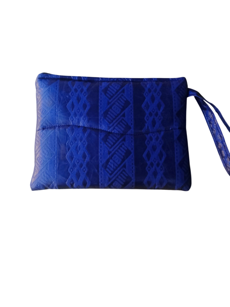 👜 Perfect For: The Office: Adding a splash of personality to professional wear. The Weekend: The perfect companion for farmers' markets or brunch. The Gift: The ideal "wow" present for the woman who loves culture and style. Don’t just carry a bag—carry a conversation.